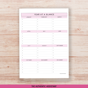 A printable year at a glance template. Keep an overview of the year.